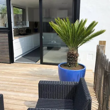 Дом отдыха Maison Avec Cote De Granit Rose *